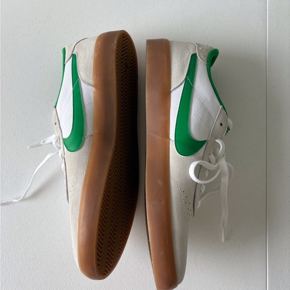 Nike SB Heritage Vulc Men 11.5 White/Lucky Green Gum Sole Athletic Skate Suede - Picture 6 of 12